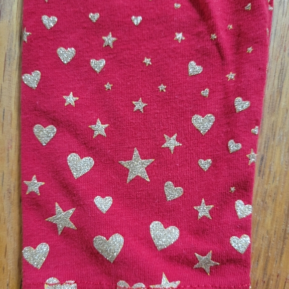 Red 3T pants with gold sparkle heart and stars - Picture 2 of 3